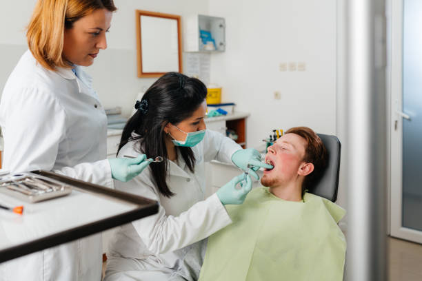 Best Chipped Tooth Repair Near Me  in Middletown, CA